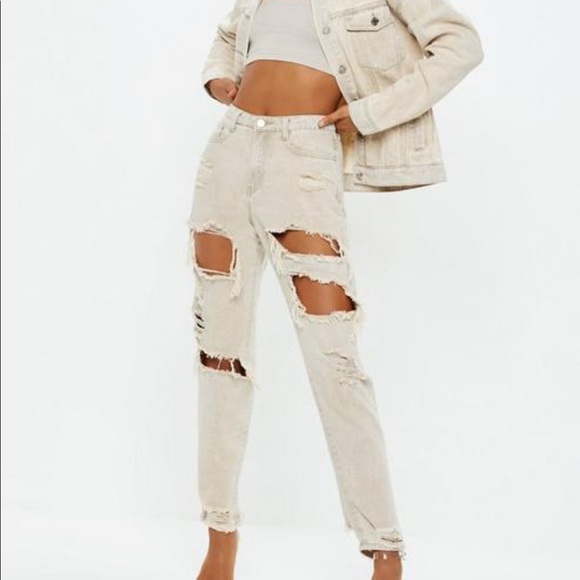 Pretty Little Thing Jeans - Picture 2 of 4